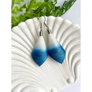 Sziromlevél fülbevaló átmenetes - fehér/kék