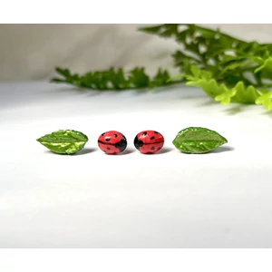 Mese szett fülbevaló - Katica és levél (fémmentes változatban is kérheted)