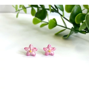 Kis virág fülbevaló - rózsaszín árnyalatai (fémmentes változatban is kérheted)